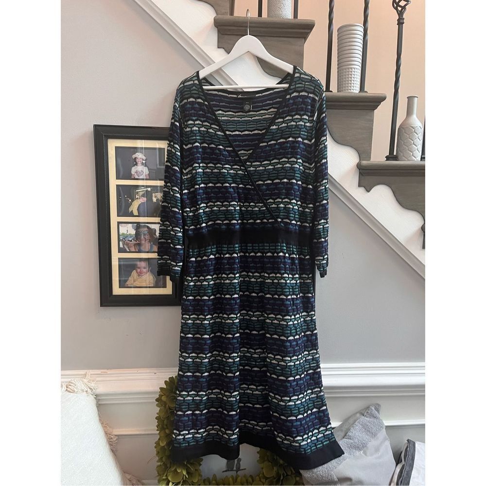 Lane Bryant Cool Blues Knit Cross Bodice Long Sleeve Dress sz 18/20 EUC
